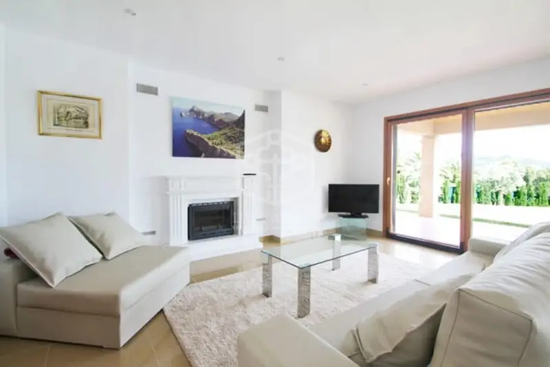 Villa de Lujo en Venta en Nova Santa Ponsa Mallorca