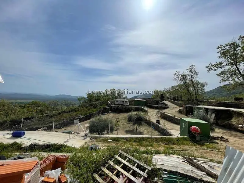 Parcela Rustica en Venta Montánchez 10 Hectareas