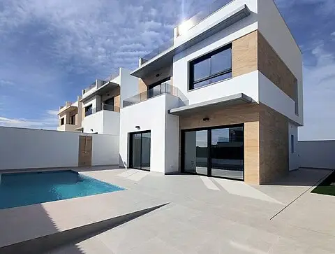 Villa en Benijofar 3 Dormitorios Nueva Construccion