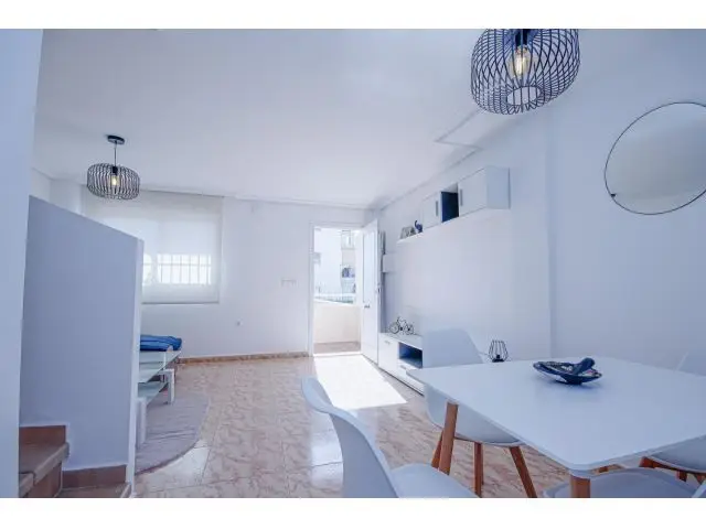 Duplex De 3 Dormitorios 2 Baños En Los Dolses ( Orihuela Costa )