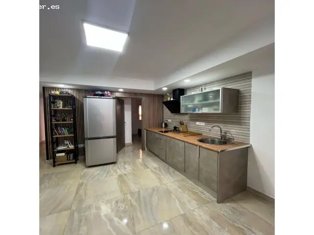 Apartamento 4 Dormitorios Reformado Torrevieja Paseo Maritimo