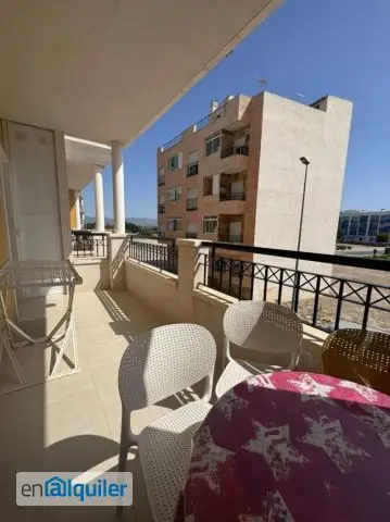 Alquiler piso terraza Almoradí