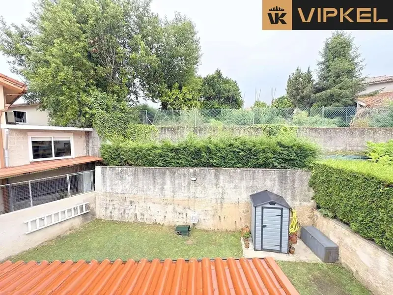 Chalet en Pontedeume con Vistas a la R
ia