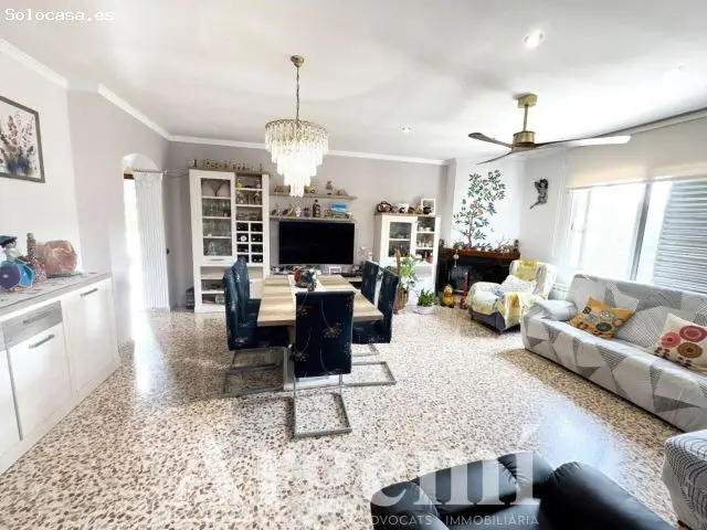 Chalet Unifamiliar en Palau-solita i Plegamans 277m2
