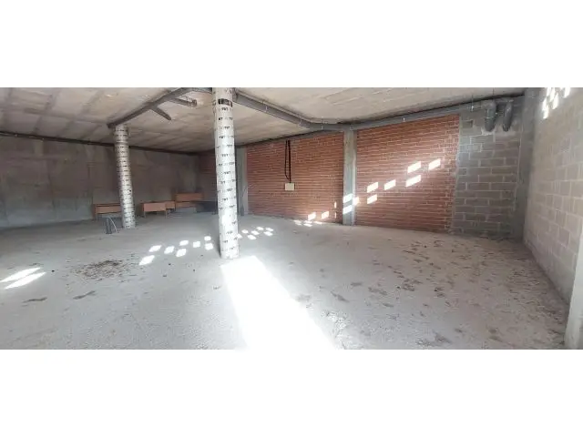 Local Comercial 260m2 en Piélagos Cantabria