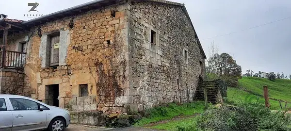Casa Pareada en Llerana Cantabria para Reformar 60m2
