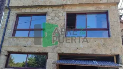 Casa en Venta para Reformar en Nogueira de Ramuín 300m²