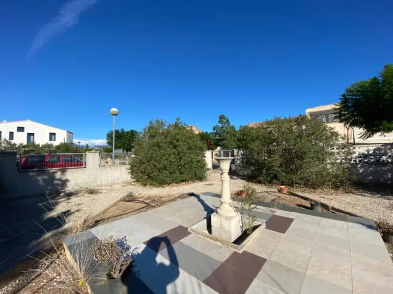 Venta Suelo Santa Barbara - Parcela Residencial con Jardin y Piscina