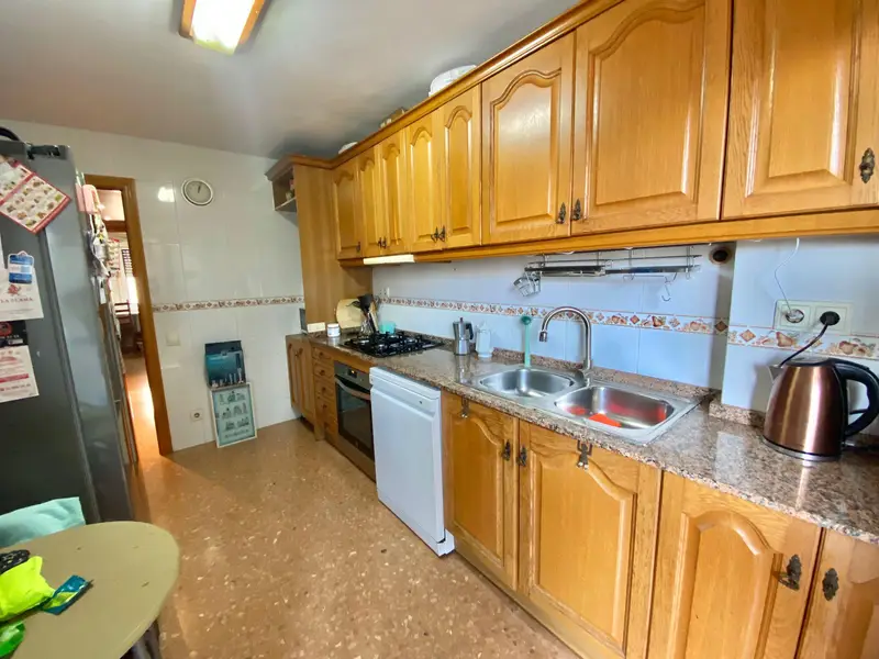 Piso en venta Molins de Rei 4 habitaciones 2 baños