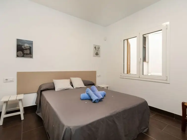 Apartamento 2 Dormitorios L Escala Cerca Playa