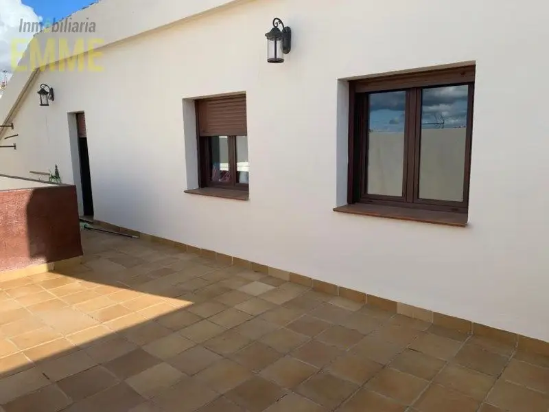 Venta Piso con terraza en Ronda Ref 19605
