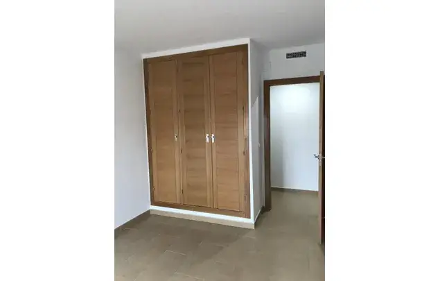 Rent 4 bedroom apartment of 112 m² in Trujillo