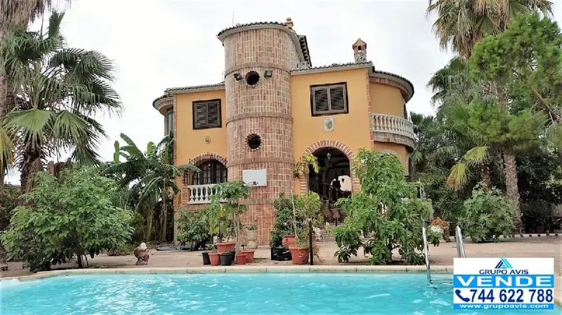 Chalet en Playa de Gandia con 7 habitaciones y piscina