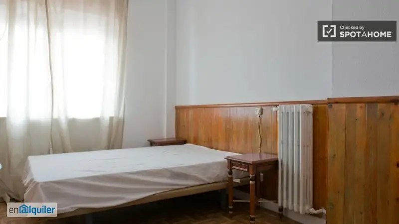 Apartamento 7 Dormitorios Tetu&aacute;n Amueblado Cerca Santiago Bernab&eacute;u