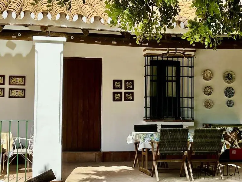 Casa Rural con Pista de Doma en Cantillana