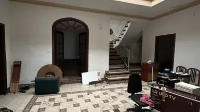 Casa en Venta 6 habitaciones 3 baños 220m2 Calle Marin