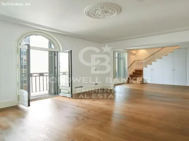 Atico Duplex de Lujo en Quadrat dOr con Terraza y Barbacoa
