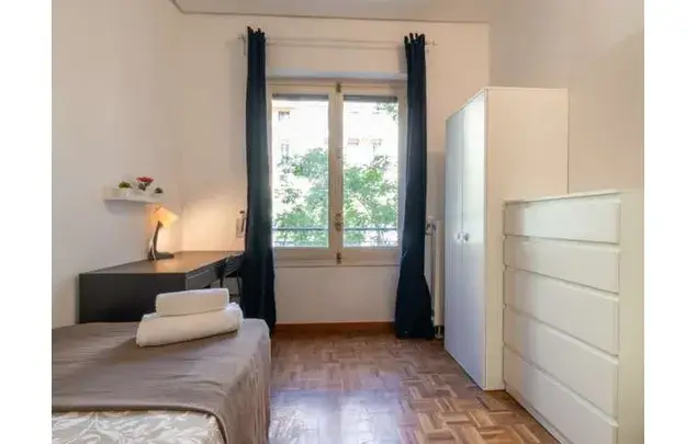 Alquiler Habitaci
ón 120m2 Madrid