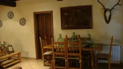 Casa adosada en venta en Plaza de San Benito