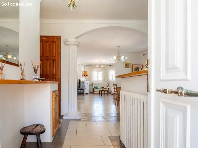 Casa con Vistas al Mar y Piscina Privada en Puig Sec