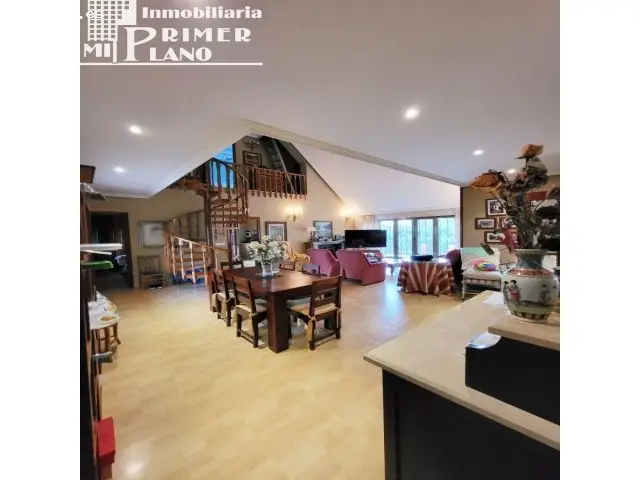 Chalet en Urbanizacion Privada Tomelloso 4 Dorm 768m2 Parcela