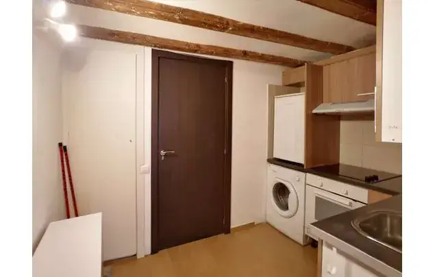 Estudio 35m2 Raval Barcelona Aire Acondicionado Metro