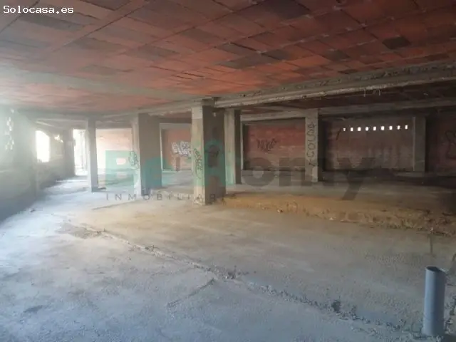 Local Comercial 242m² Betanzos - Ideal Garajes Oficinas