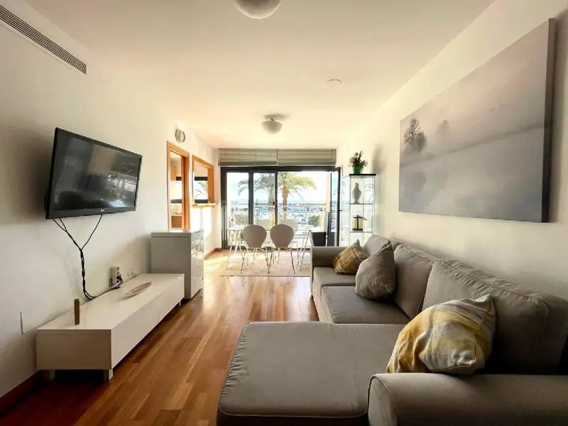 Apartamento en Primera Línea de Playa Roquetas de Mar