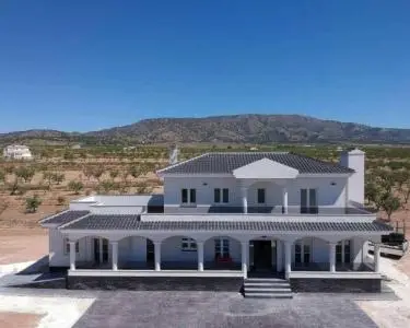 Casa Chalet en Venta Pinoso Alicante Villas de Lujo