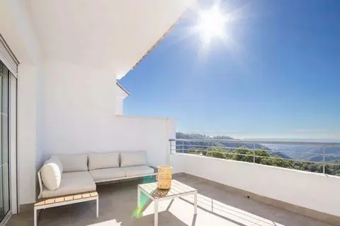 Apartamento 2 Dormitorios Istán Vistas al Mar