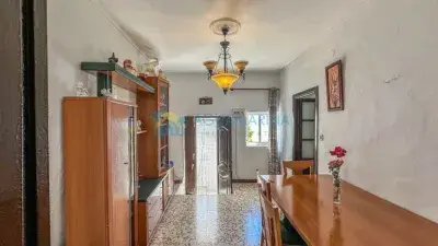 Casa Adosada en Cómpeta Pueblo Andaluz con Vistas Panorámicas
