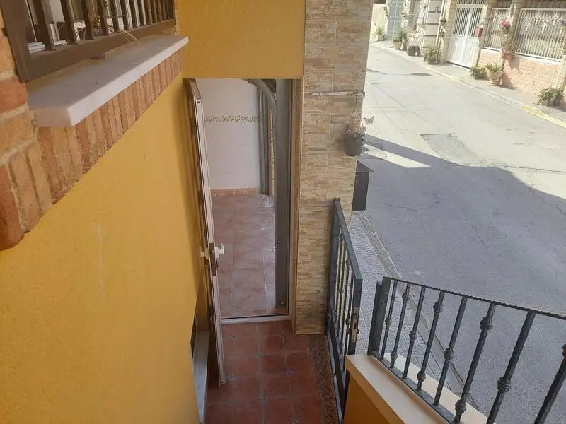 Adosado 3 Dormitorios Rojales Amplio Espacio Almacenamiento