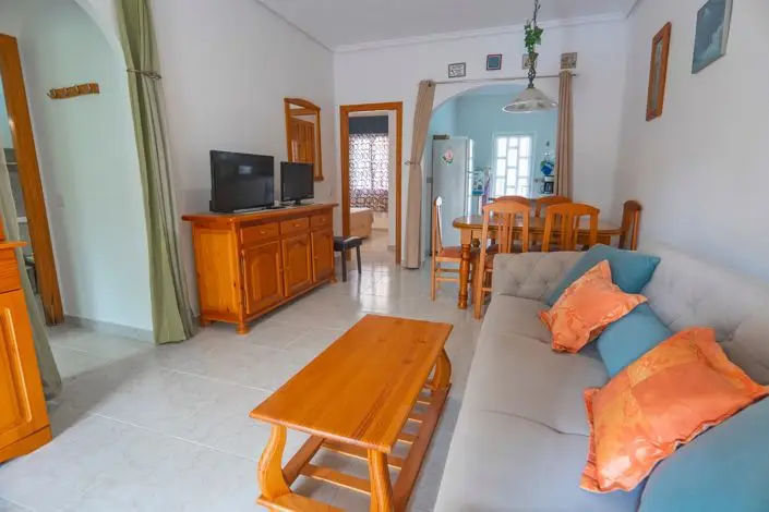 2 Bed Bungalow for sale