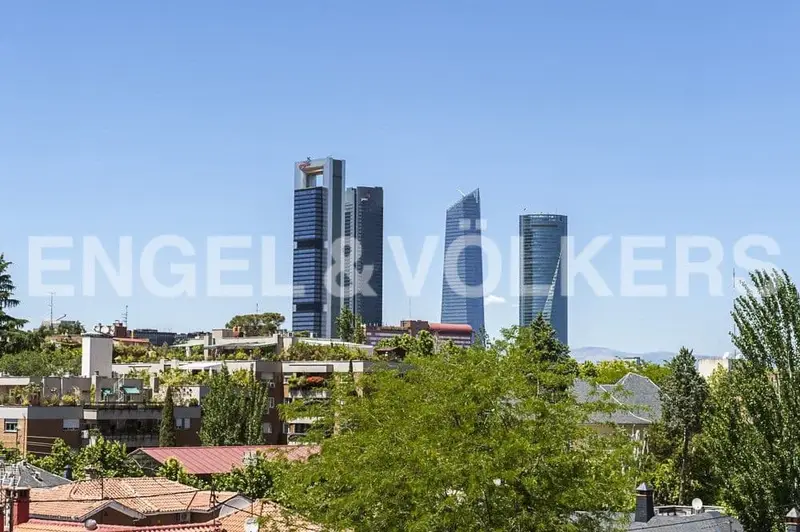 Apartamento de Lujo en Nueva Espa	
	
	
a, Madrid