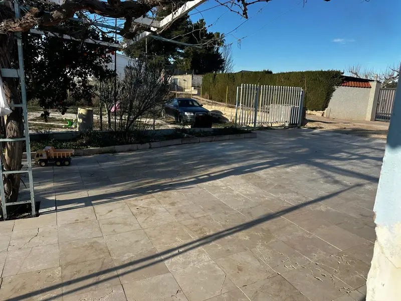 Casa en Venta Novelda Campet 66m2 Jardin 4000m2