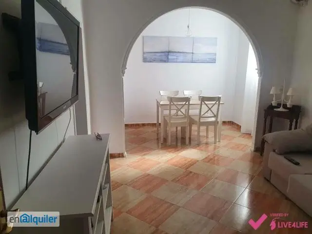 Piso en venta en Sevilla 3 habitaciones 1 Baño 83m2 Gran Plaza