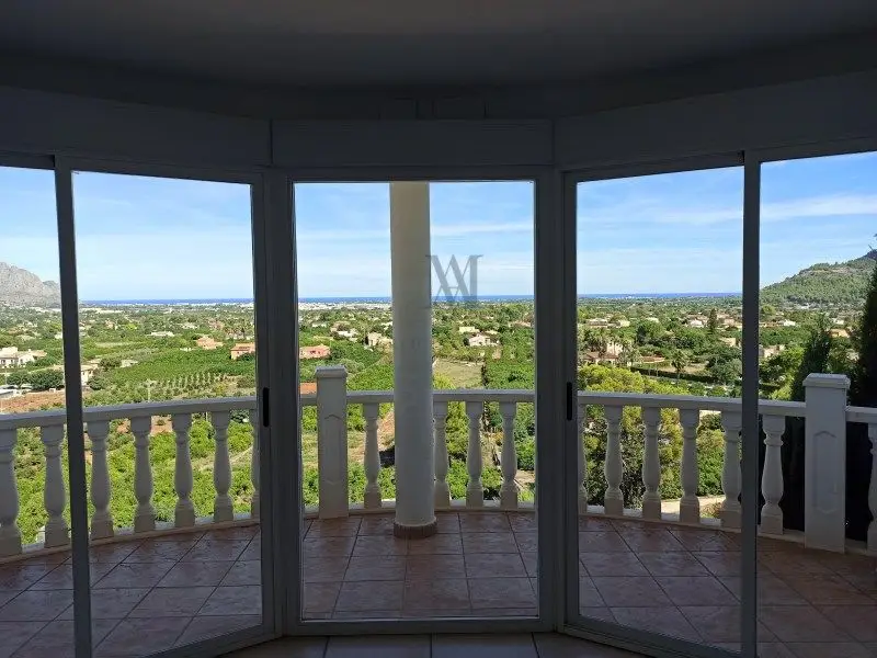 Venta Villa de 6 habitaciones en La Solana - Ref: EP24
