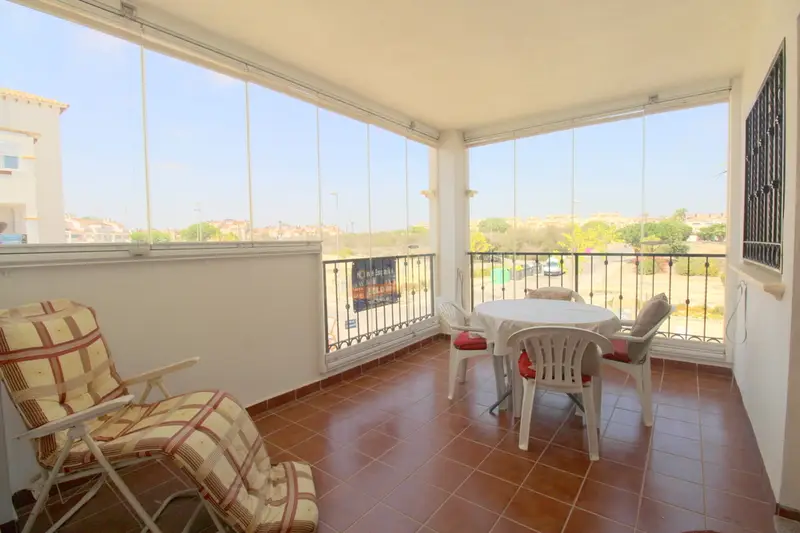 Apartamento 2 Dormitorios Punta Prima Cerca de la Playa