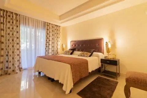 Apartamento en Málaga 3 Dormitorios 2 Baños Terraza Piscina