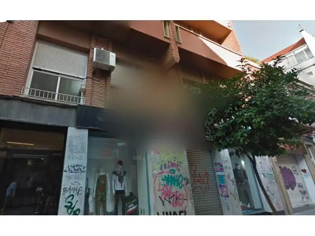Piso Okupado En Venta En Hospitalet (Barcelona).