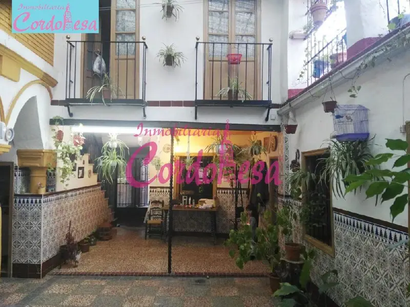 Venta Casa con terraza en Realejo Cordoba