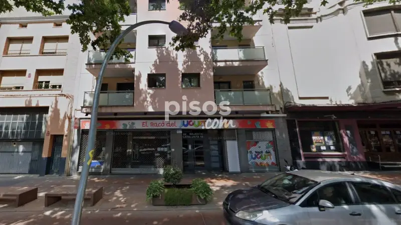 Piso en venta Tarrega centro cerca servicios ideal parejas