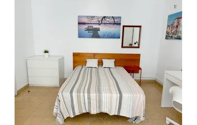 Apartamento 6 Dormitorios Gràcia Barcelona