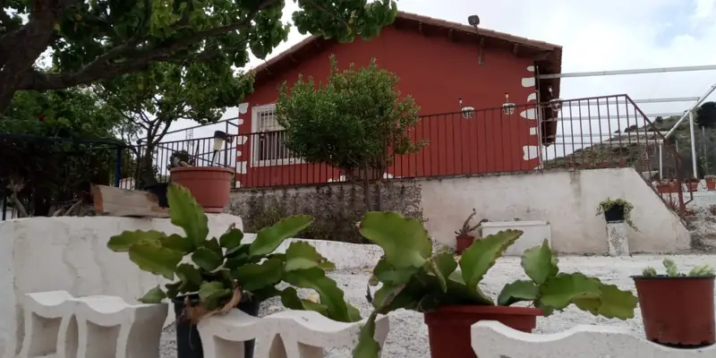 Chalet en Beties Monovar con Piscina y 5 Dormitorios