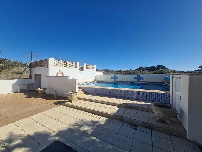 Villa 3 Dormitorios Piscina Vistas Castillo Sax Alicante