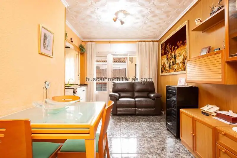 Piso en Venta Sabadell 2 Dormitorios Balcon Cerca Centro