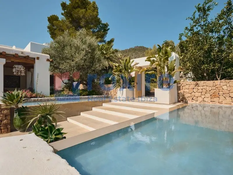 Villa Rústica Moderna en San José Ibiza 6 Dormitorios Piscina Spa