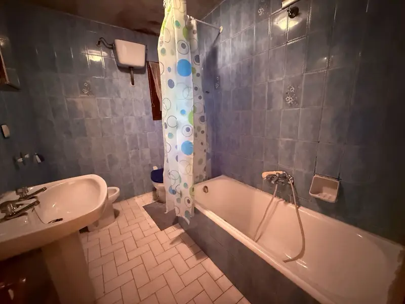 Venta Piso 3 Habitaciones Centro Oviedo Ref 2373
