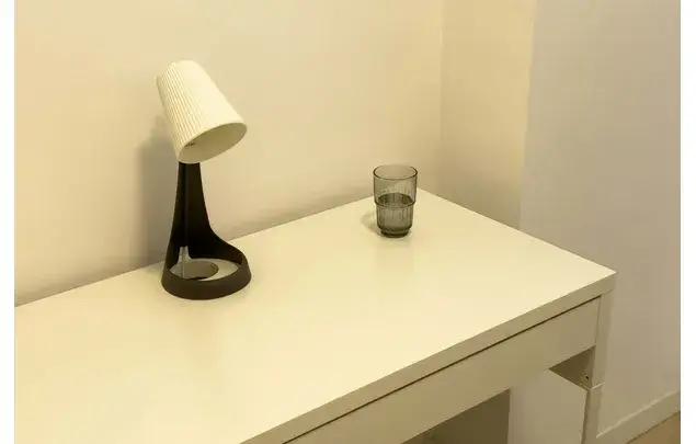 Habitaci
ón 120m
² Barcelona Estancia Mediana Larga