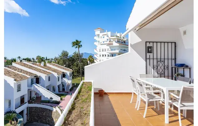 Apartamento en Alquiler 2 Dormitorios 127m2 Guillena